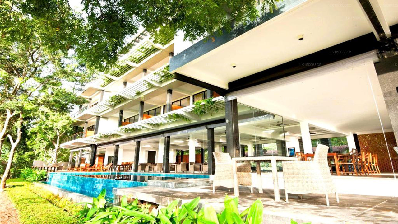 Il Lake Forest Hotel, Anuradhapura