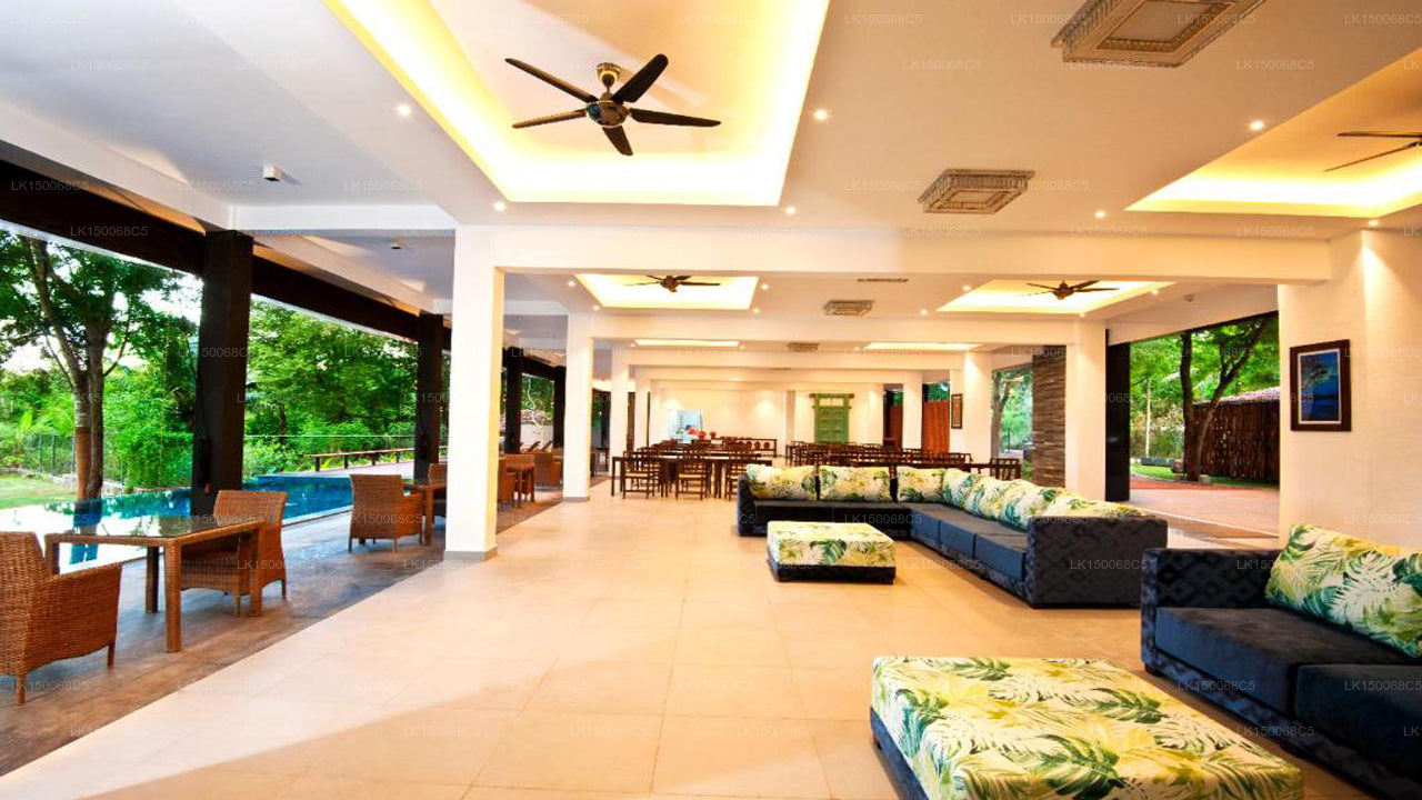 Il Lake Forest Hotel, Anuradhapura