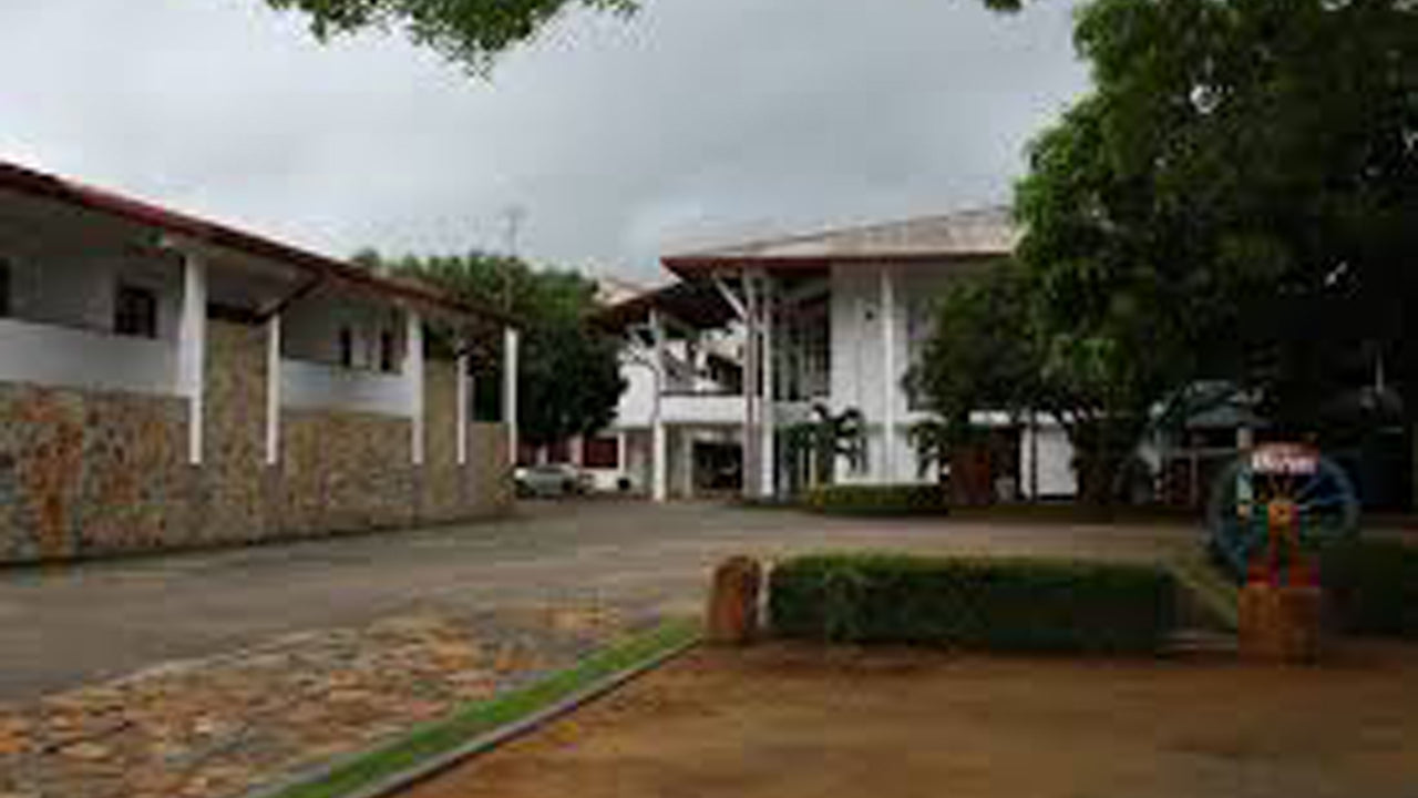 Albergo Chamila, Kataragama