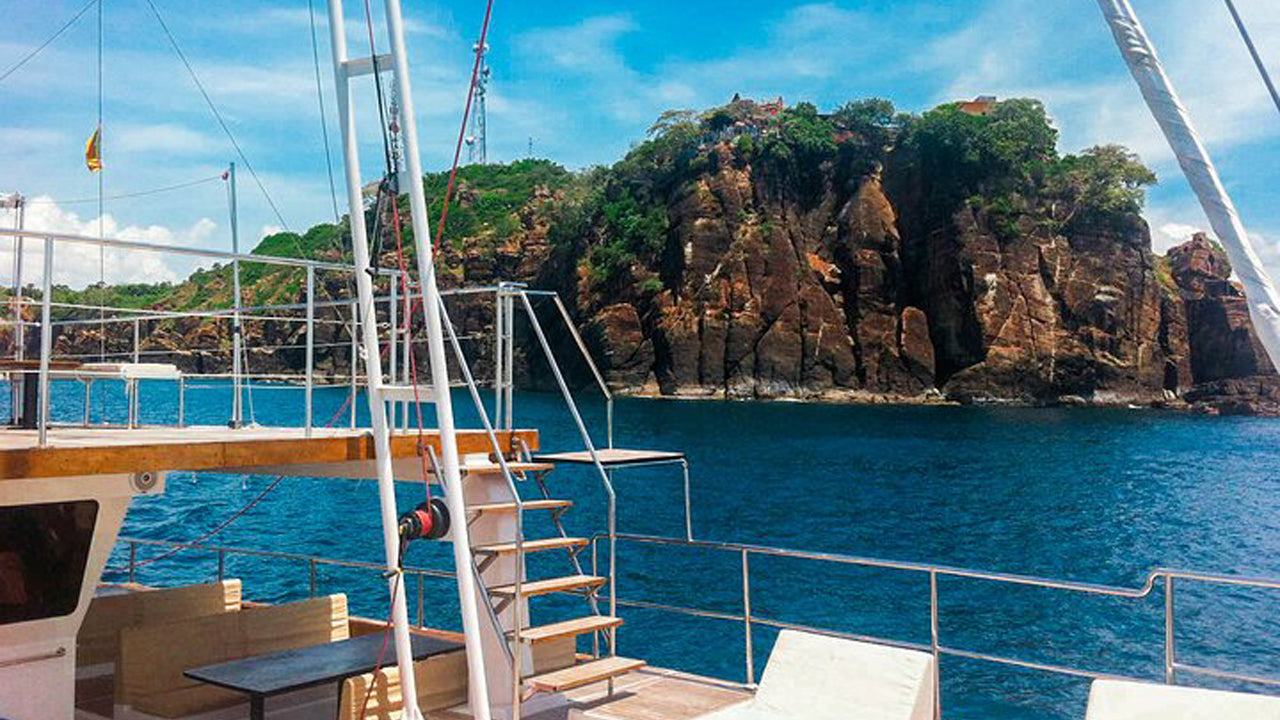 Crociera in yacht di 2 ore da Mirissa