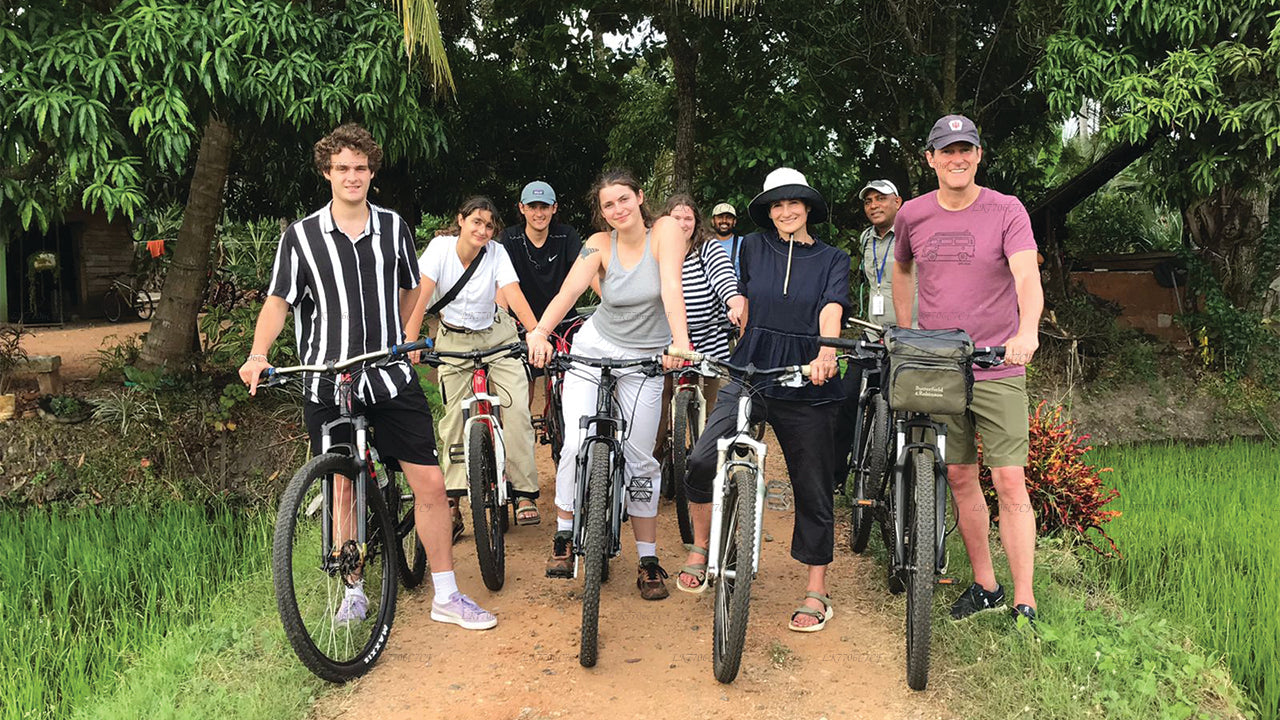 In bicicletta da Anuradhapura