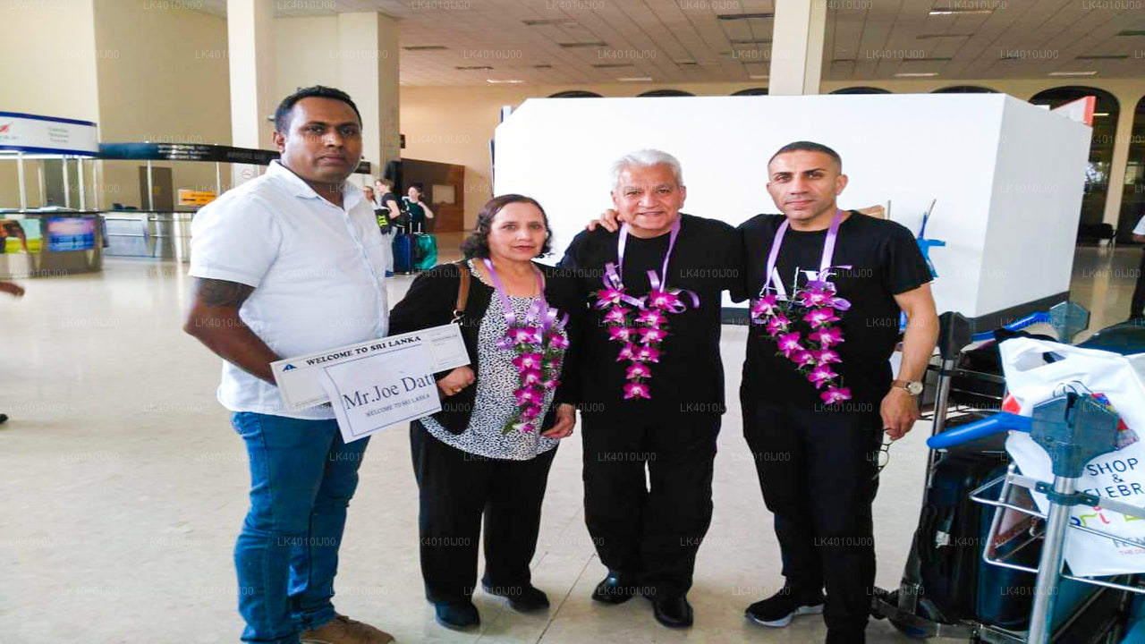 Trasferimento privato dall'aeroporto di Colombo (CMB) a Angulana City