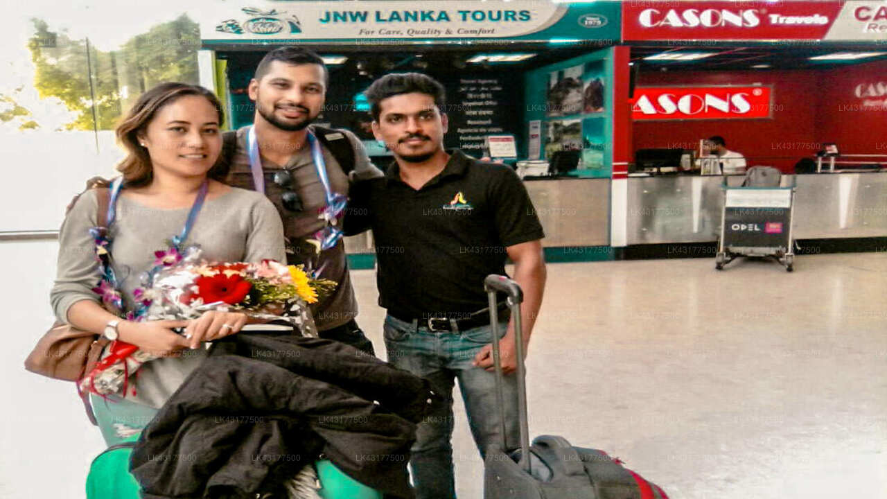 Transfer between Colombo Airport (CMB) and Palm Nest, Colombo