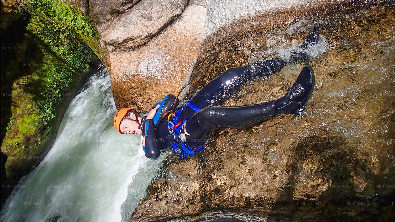 Canyoning avanzato da Kitulgala