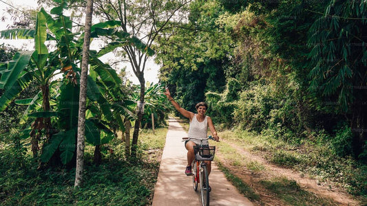 Tour in bicicletta nelle zone umide di Thalangama da Colombo