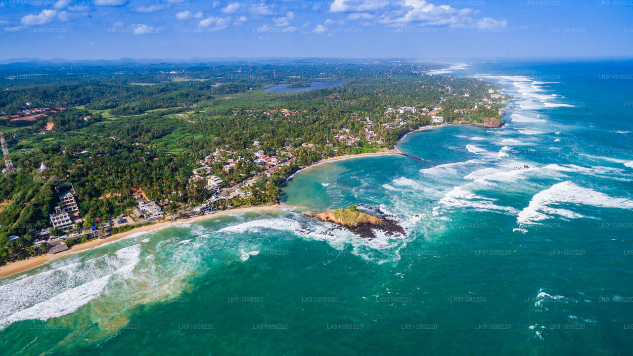 Scenic Flight to Galle Fort from Ratmalana